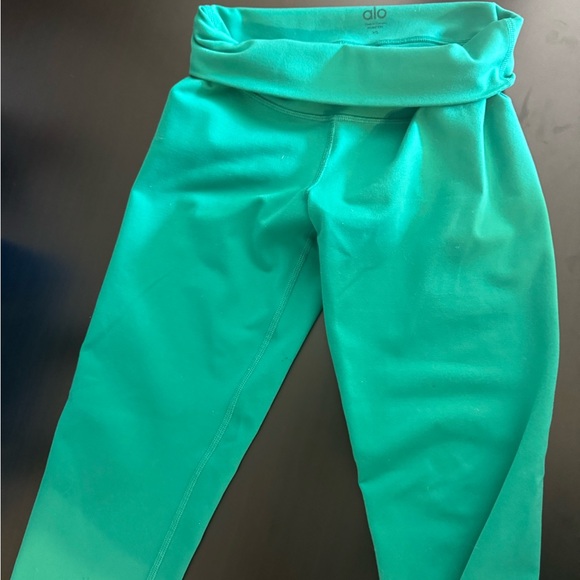 Alo Yoga high-waist leggings, size XS, teal green, great condition. - Picture 7 of 7